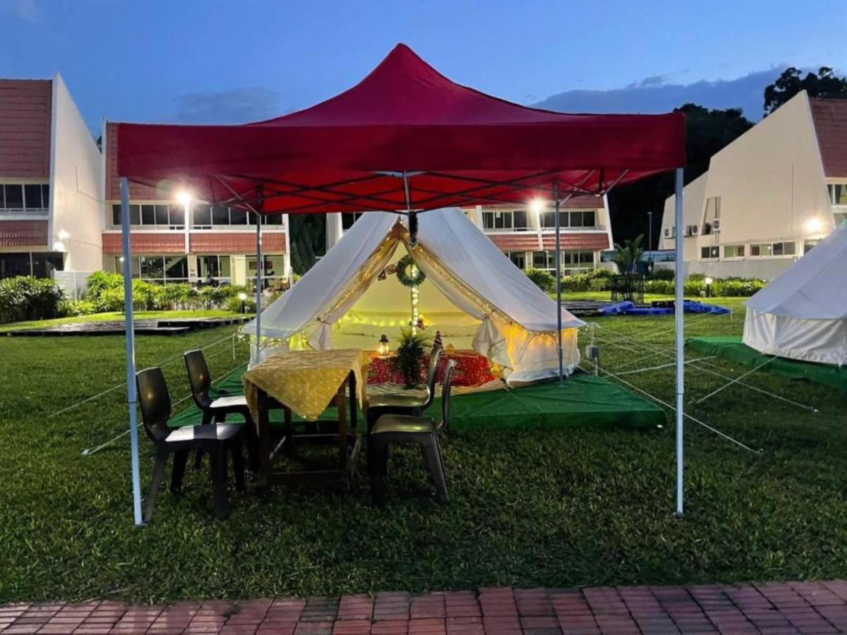 Perkemahan Seaside Glamping@heritage Chalet